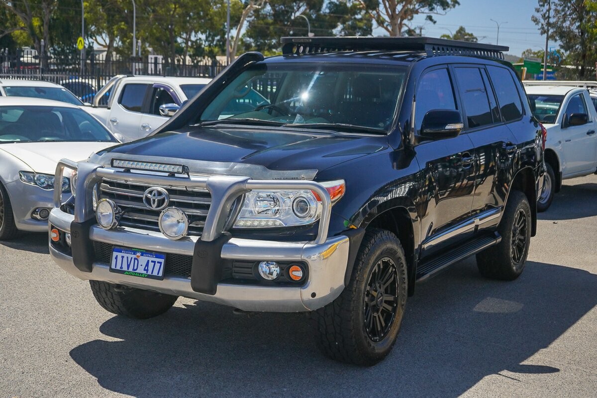 Toyota Landcruiser image 4