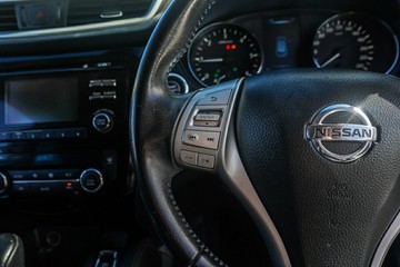 https://vehicle-cdn.autoleague.cloud/4294_81009732_13.jpg