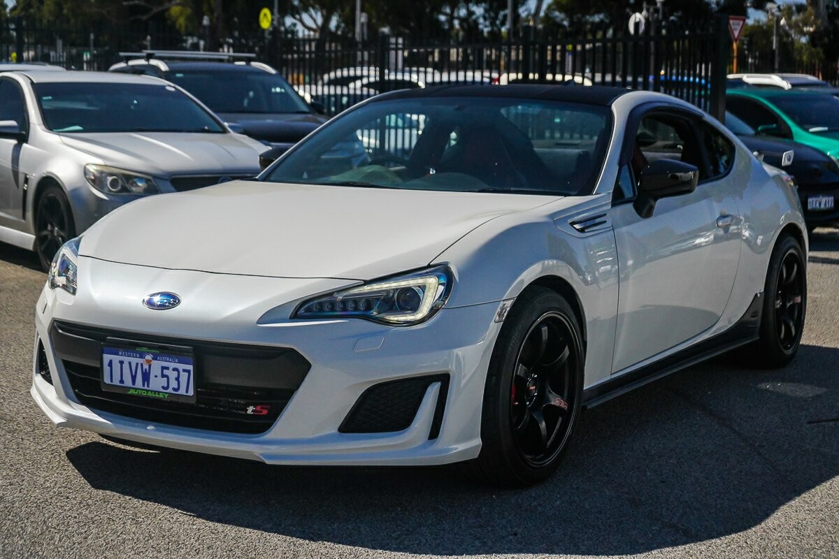 Subaru Brz image 4
