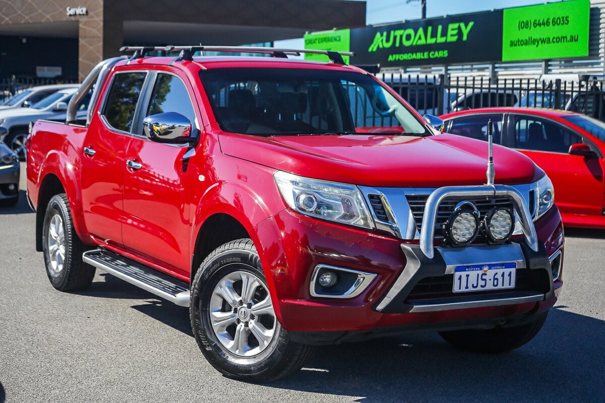 Nissan Navara image 1