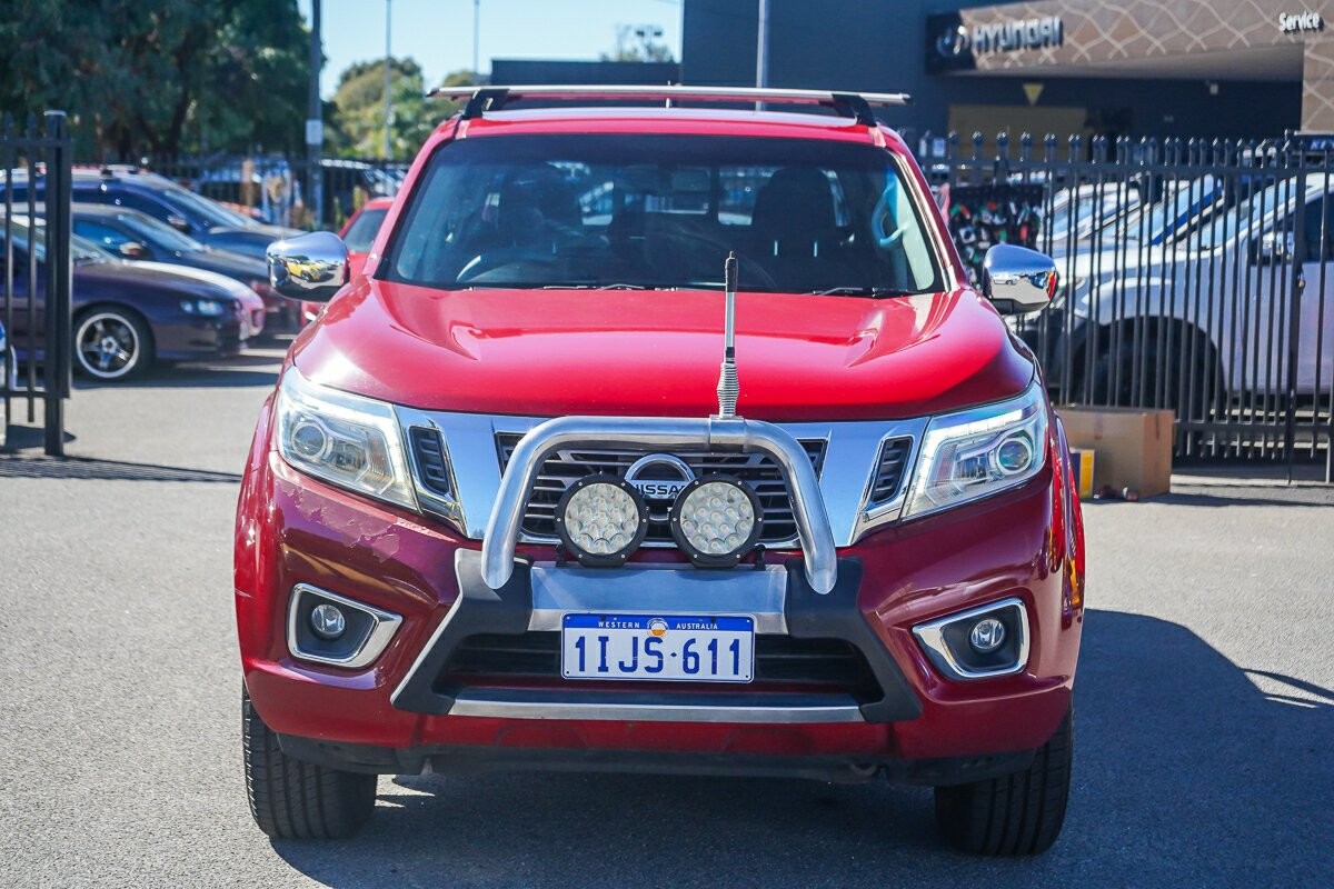 Nissan Navara image 3
