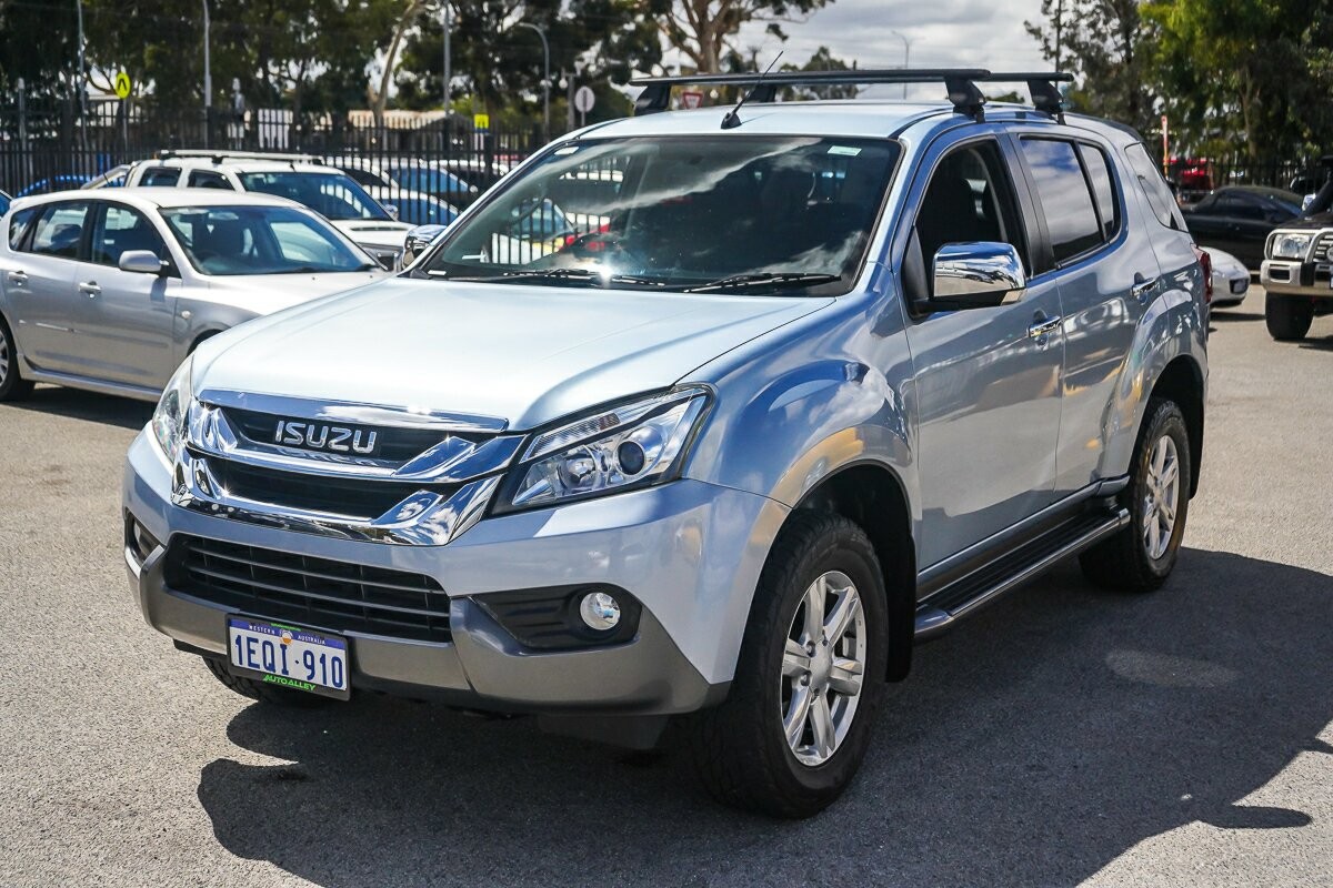 Isuzu Mu-x image 4
