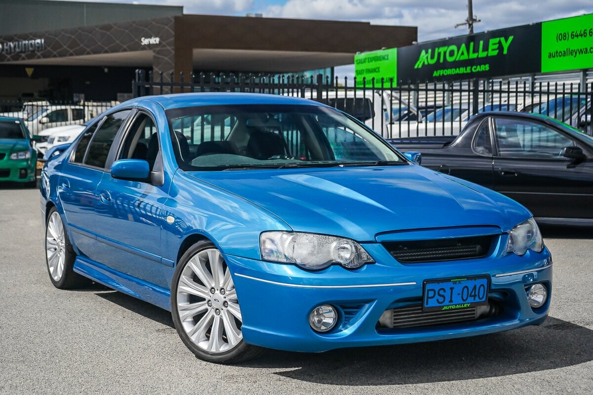 Ford Falcon image 1