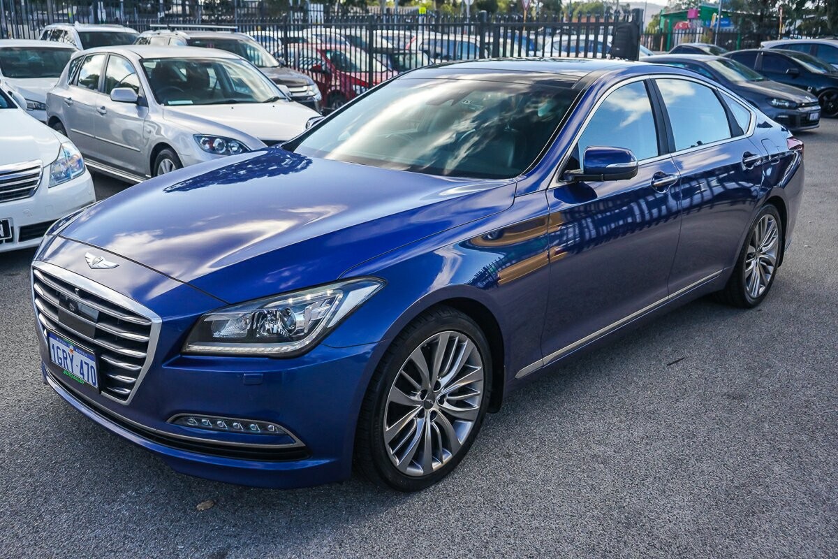 Hyundai Genesis image 4