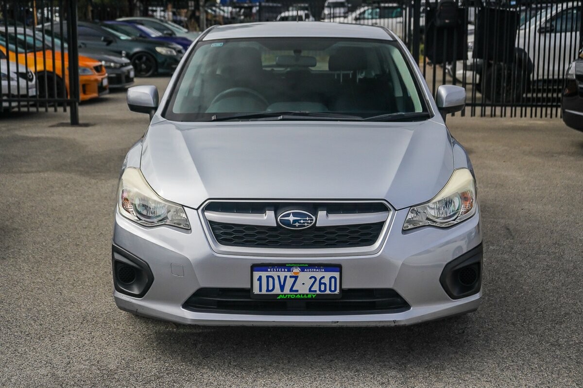 Subaru Impreza image 3