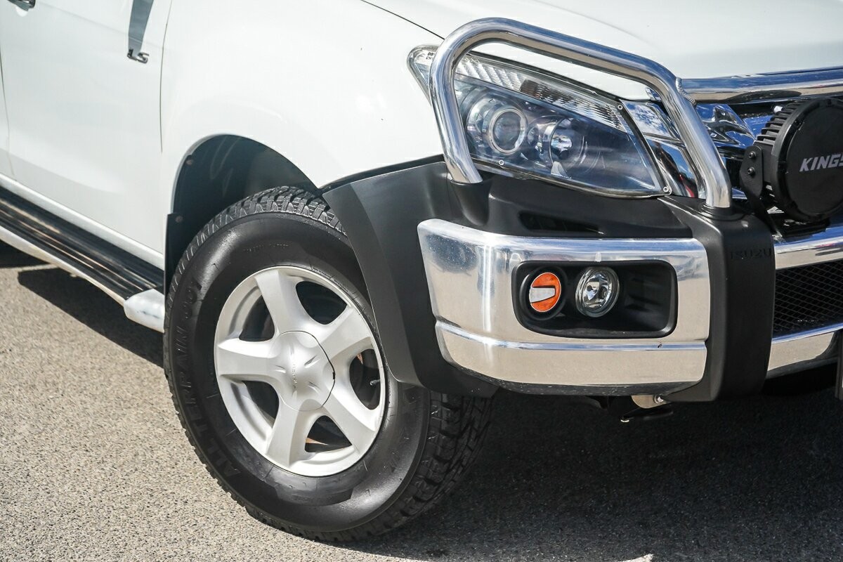 Isuzu D-max image 2
