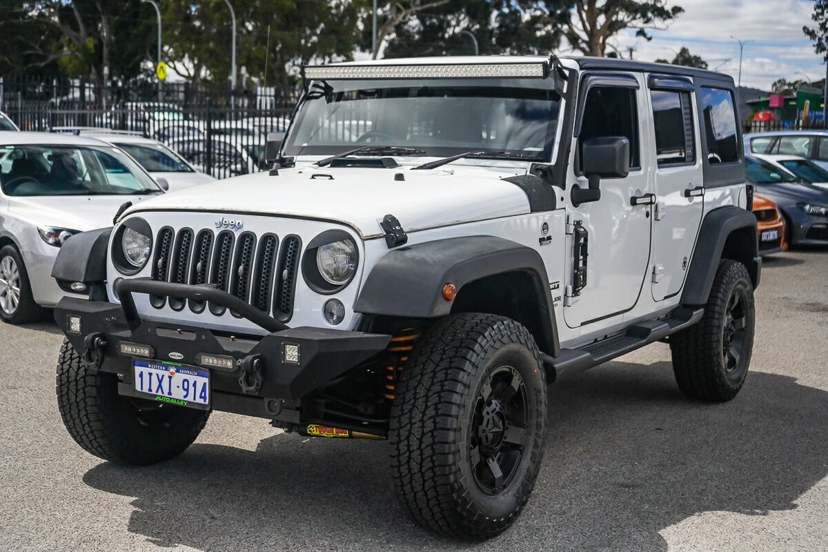 Jeep Wrangler image 4