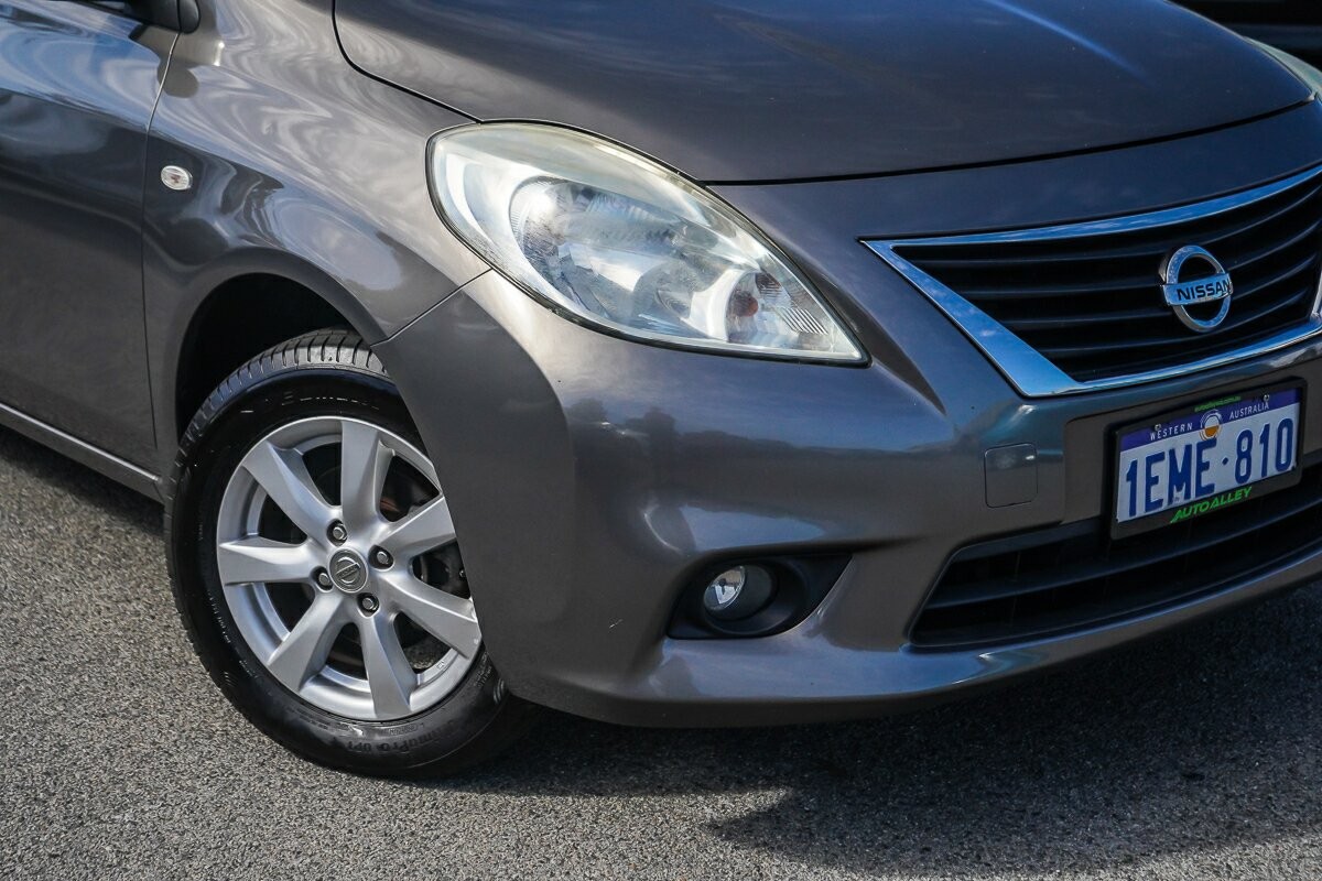 Nissan Almera image 2