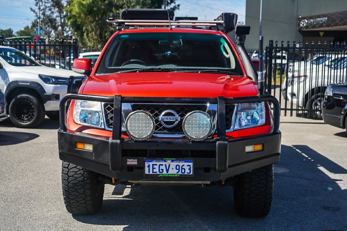 Nissan Navara image 3