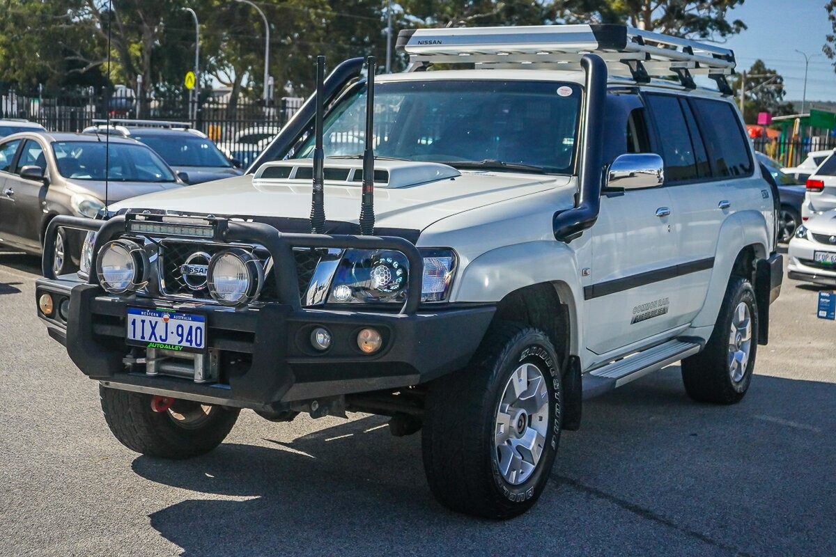 Nissan Patrol image 4