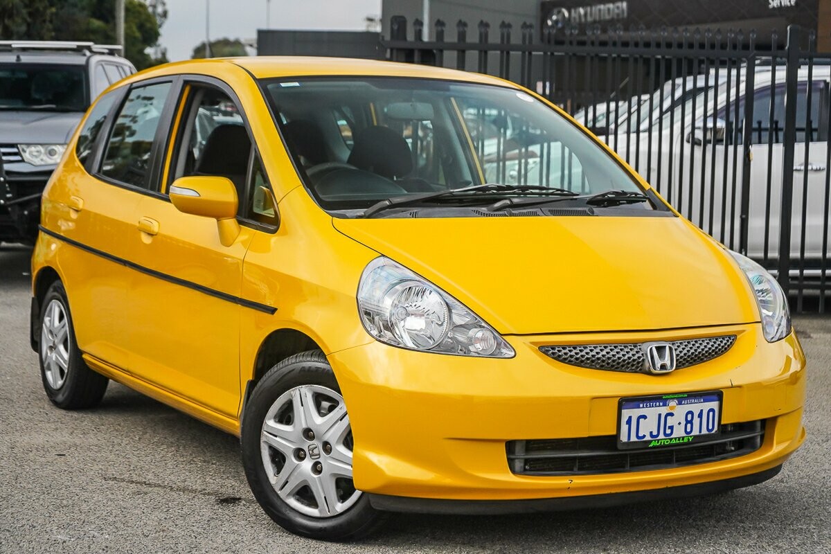 Honda Jazz image 1