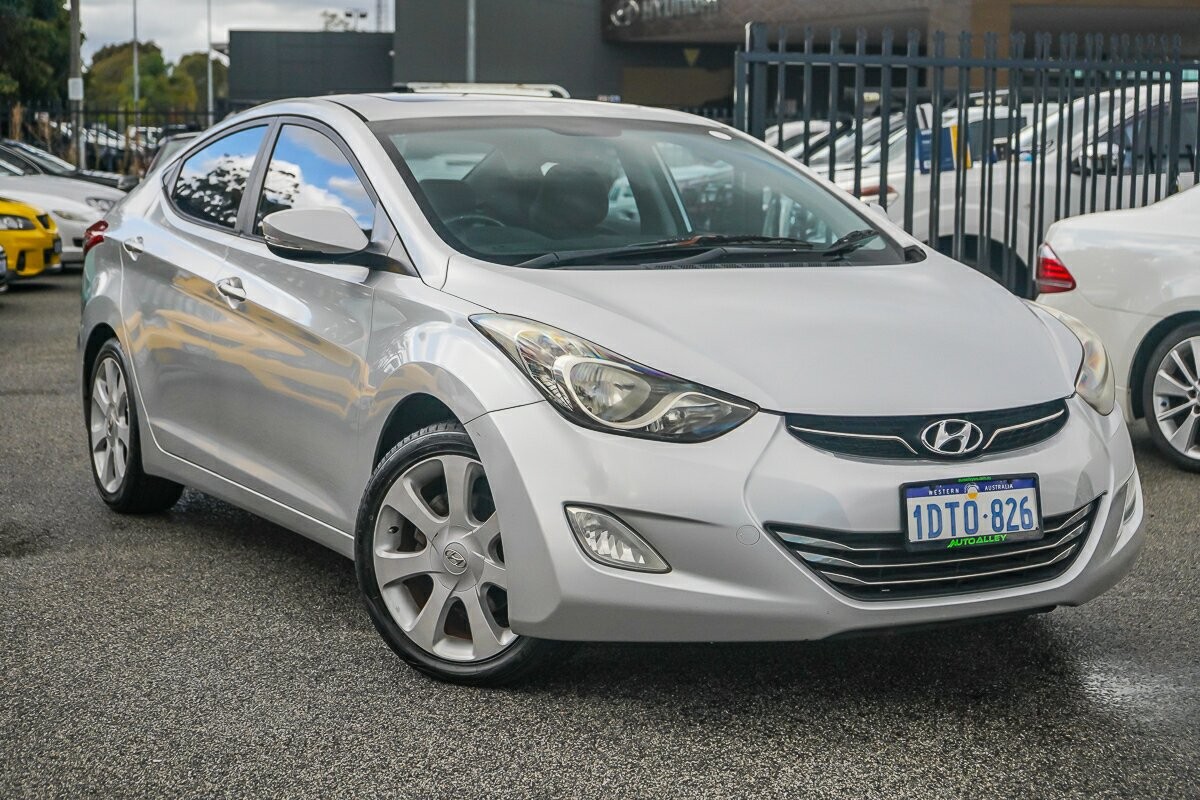 Hyundai Elantra image 1