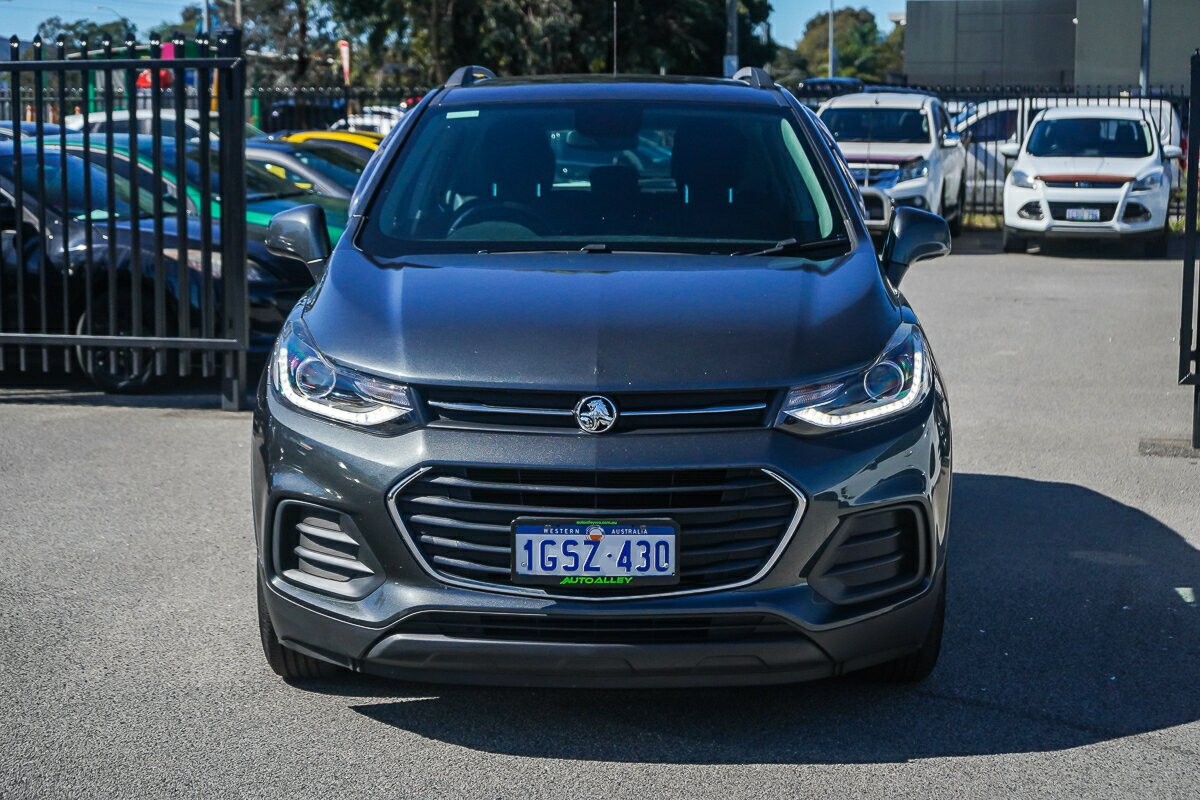 Holden Trax image 3