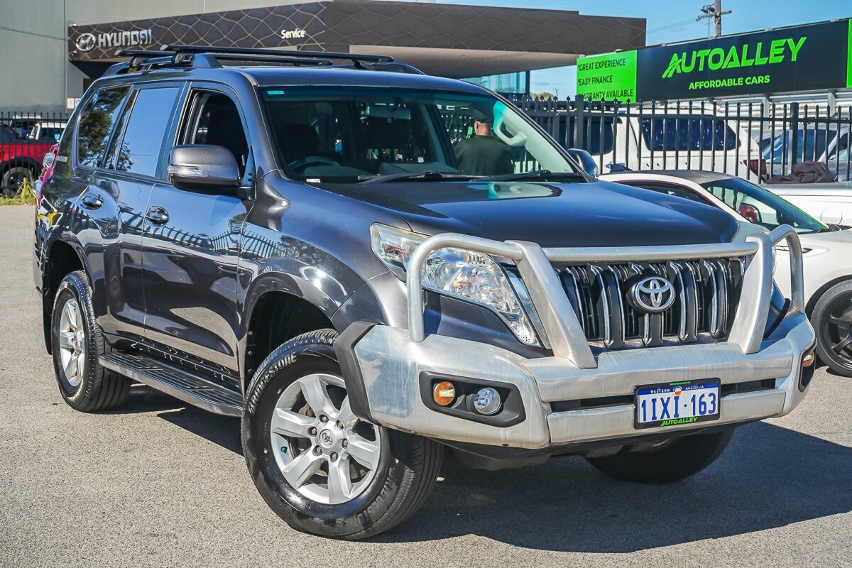 Toyota Landcruiser Prado image 1