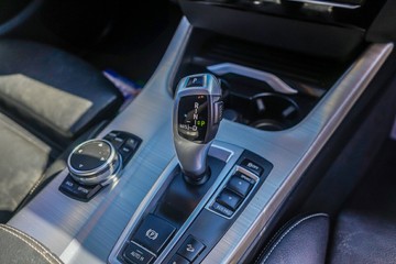 https://vehicle-cdn.autoleague.cloud/4294_81010068_18.jpg
