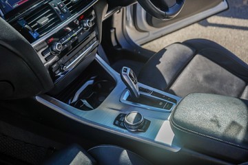 https://vehicle-cdn.autoleague.cloud/4294_81010068_22.jpg