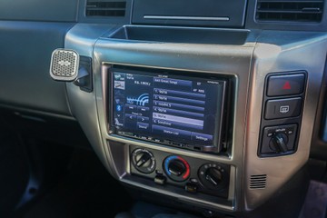 https://vehicle-cdn.autoleague.cloud/4294_81010069_16.jpg