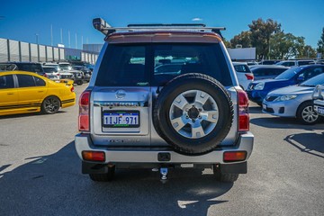 https://vehicle-cdn.autoleague.cloud/4294_81010069_7.jpg