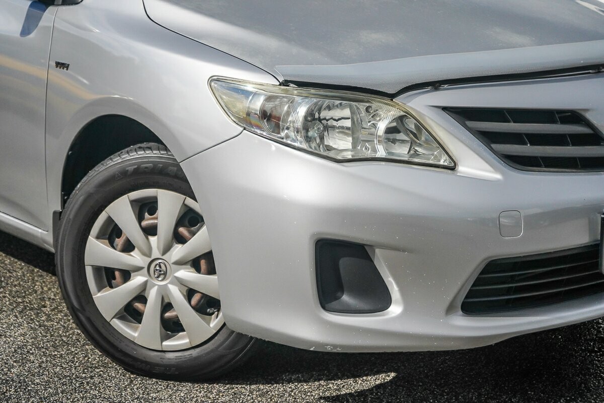 Toyota Corolla image 2
