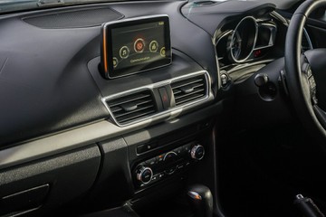 https://vehicle-cdn.autoleague.cloud/4294_81010084_20.jpg