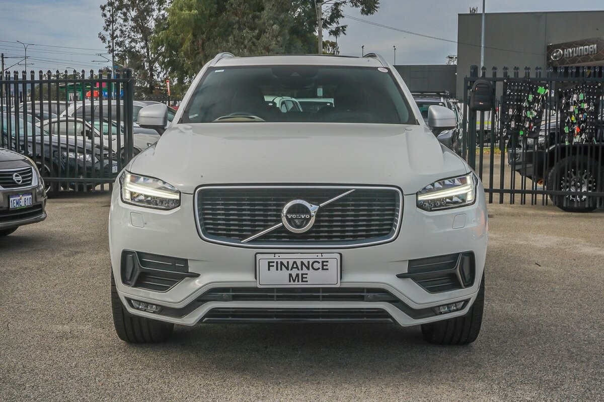 Volvo Xc90 image 3