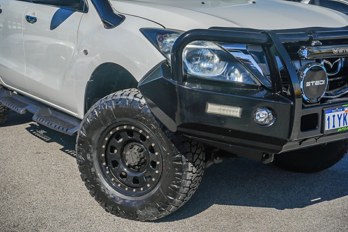 Mazda Bt-50 image 2