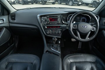 https://vehicle-cdn.autoleague.cloud/4294_81010139_10.jpg