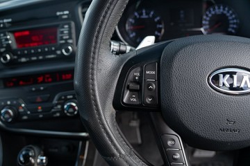 https://vehicle-cdn.autoleague.cloud/4294_81010139_15.jpg