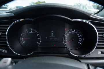 https://vehicle-cdn.autoleague.cloud/4294_81010139_16.jpg
