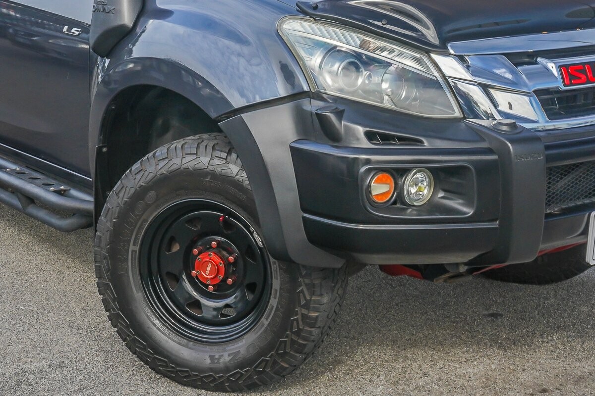 Isuzu D-max image 2