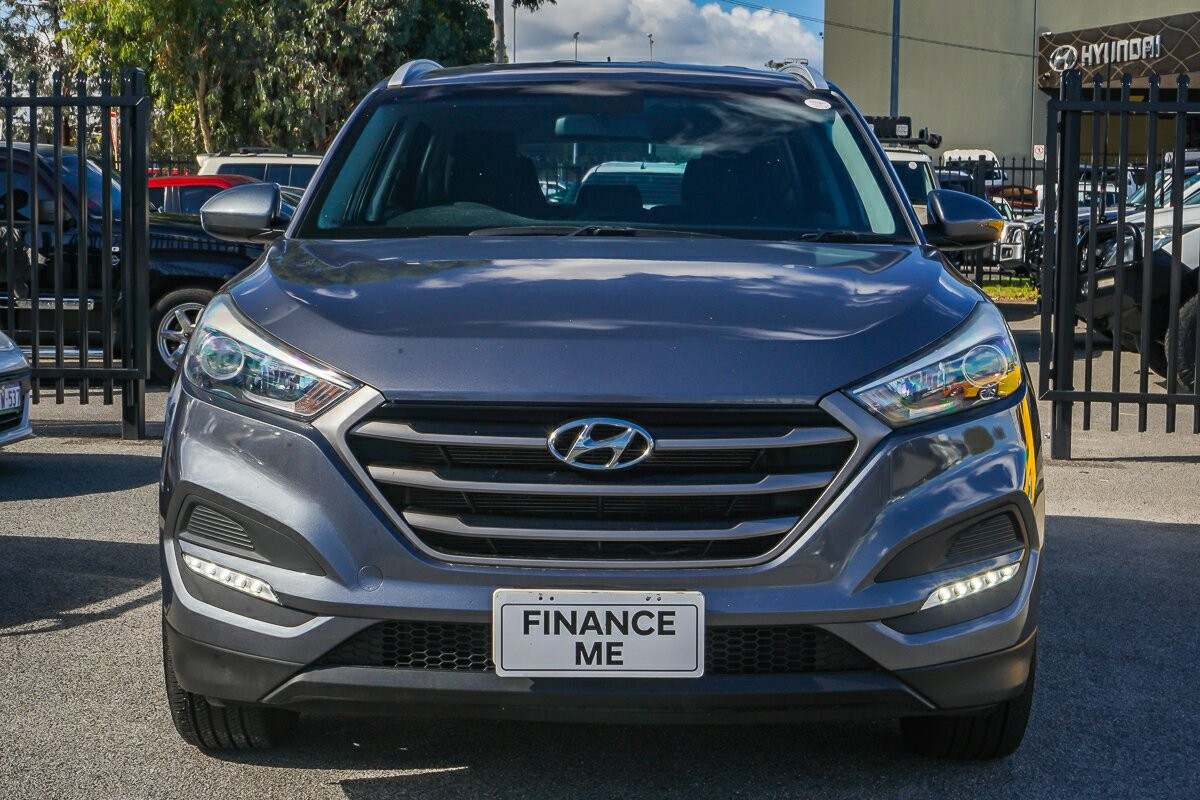 Hyundai Tucson image 3
