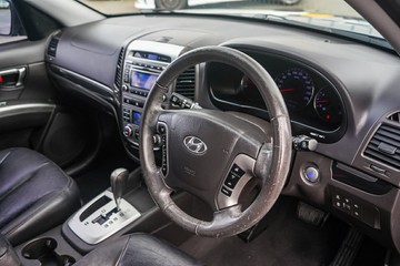 https://vehicle-cdn.autoleague.cloud/4294_81010310_13.jpg