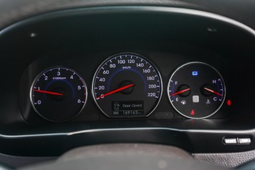 https://vehicle-cdn.autoleague.cloud/4294_81010310_16.jpg