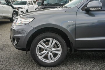 https://vehicle-cdn.autoleague.cloud/4294_81010310_5.jpg