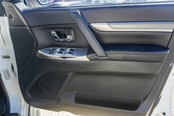 https://vehicle-cdn.autoleague.cloud/4294_81010319_11.jpg