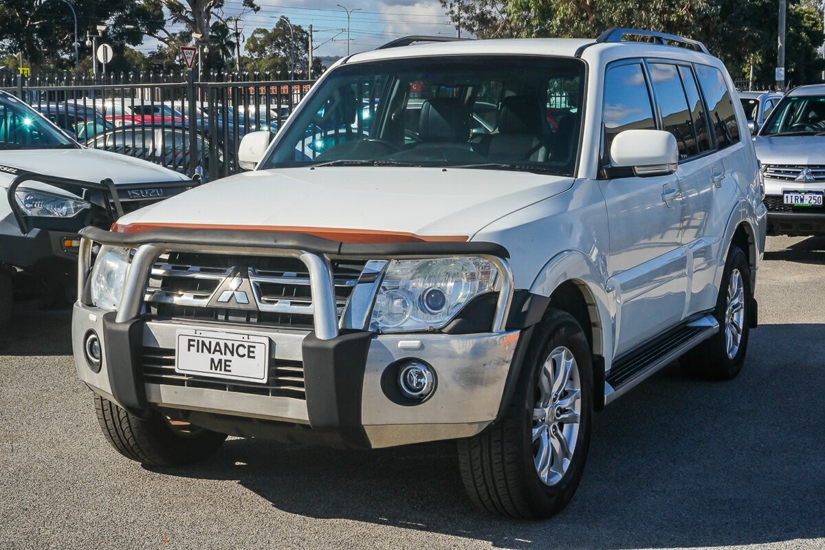 Mitsubishi Pajero image 4
