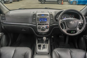 https://vehicle-cdn.autoleague.cloud/4294_81010323_10.jpg