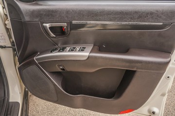 https://vehicle-cdn.autoleague.cloud/4294_81010323_11.jpg