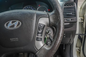 https://vehicle-cdn.autoleague.cloud/4294_81010323_14.jpg