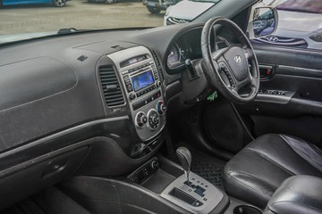 https://vehicle-cdn.autoleague.cloud/4294_81010323_20.jpg