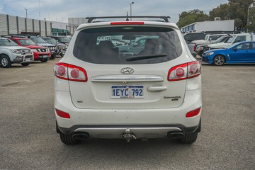 https://vehicle-cdn.autoleague.cloud/4294_81010323_7.jpg