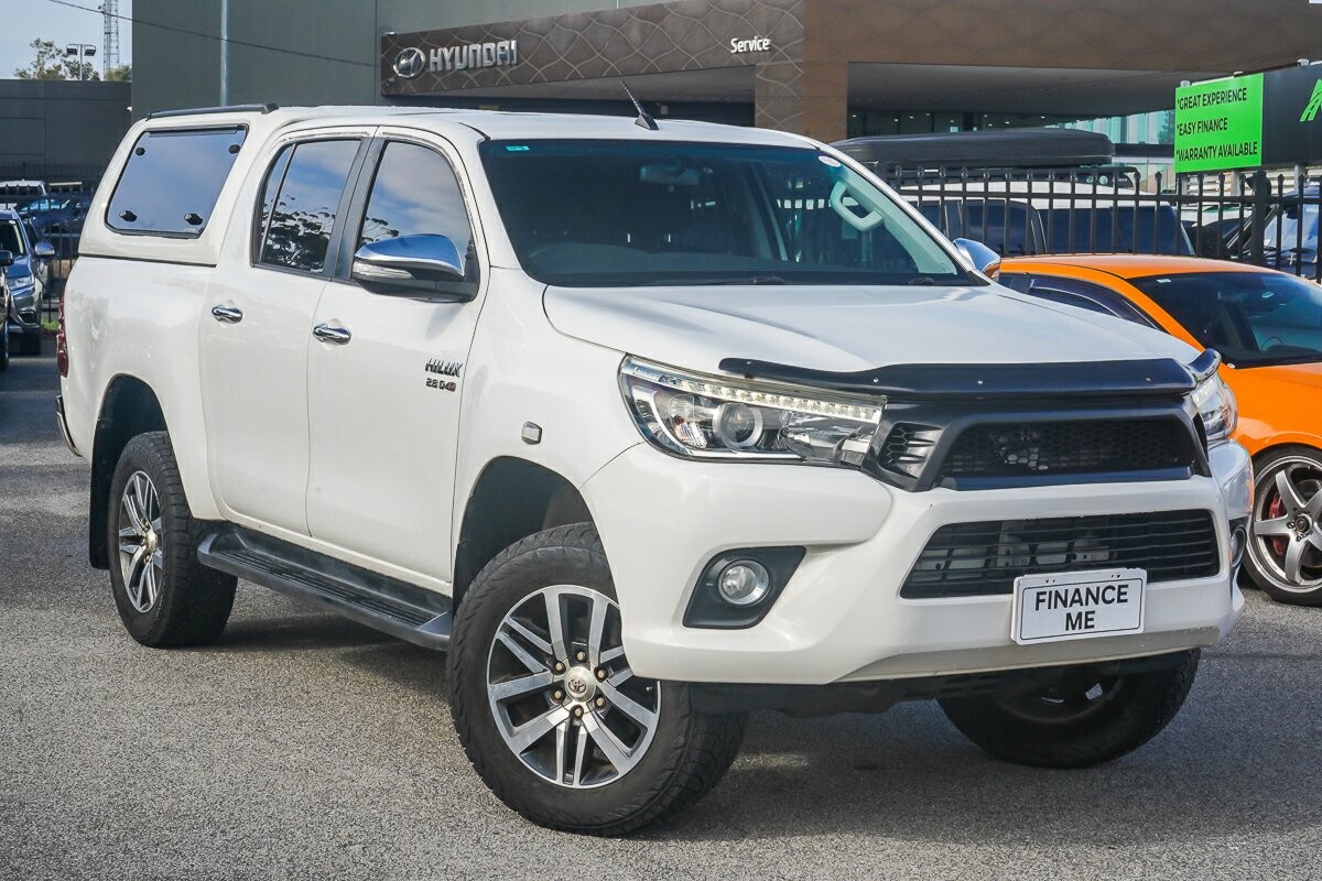 Toyota Hilux image 1