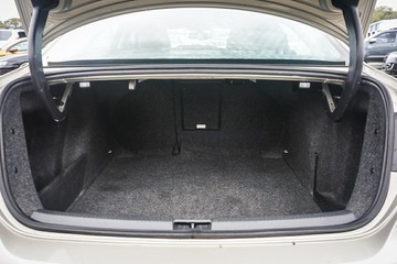 https://vehicle-cdn.autoleague.cloud/4294_81010360_11.jpg
