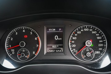 https://vehicle-cdn.autoleague.cloud/4294_81010360_15.jpg