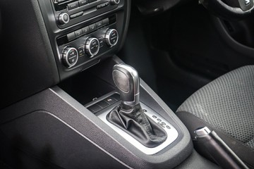 https://vehicle-cdn.autoleague.cloud/4294_81010360_22.jpg