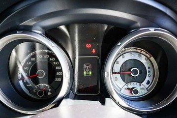 https://vehicle-cdn.autoleague.cloud/4294_81010397_13.jpg