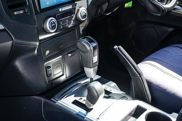https://vehicle-cdn.autoleague.cloud/4294_81010397_21.jpg