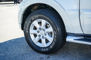 https://vehicle-cdn.autoleague.cloud/4294_81010397_5.jpg