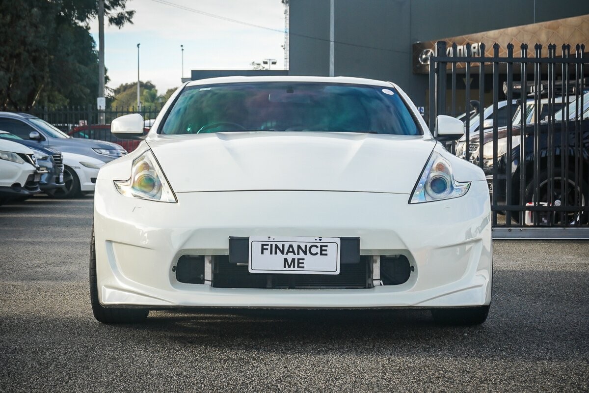 Nissan 370z image 3
