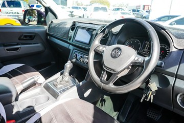 https://vehicle-cdn.autoleague.cloud/4294_81010462_13.jpg
